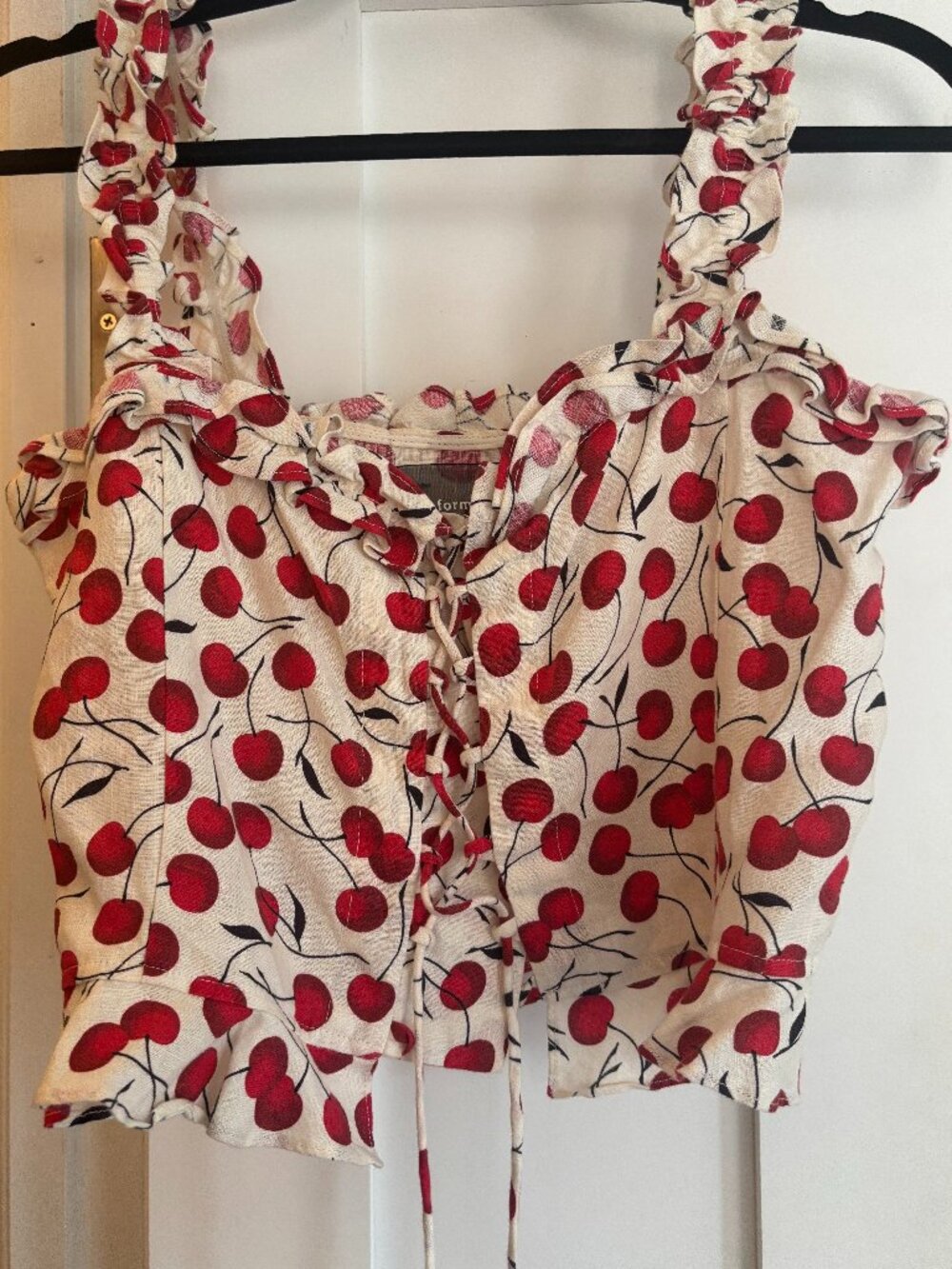 Reformation tie up cherry top